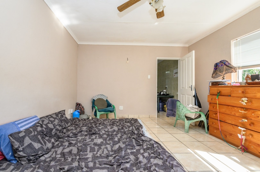 4 Bedroom Property for Sale in Charlo Eastern Cape